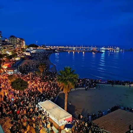A 20 Metri Dal Mare * Crotone